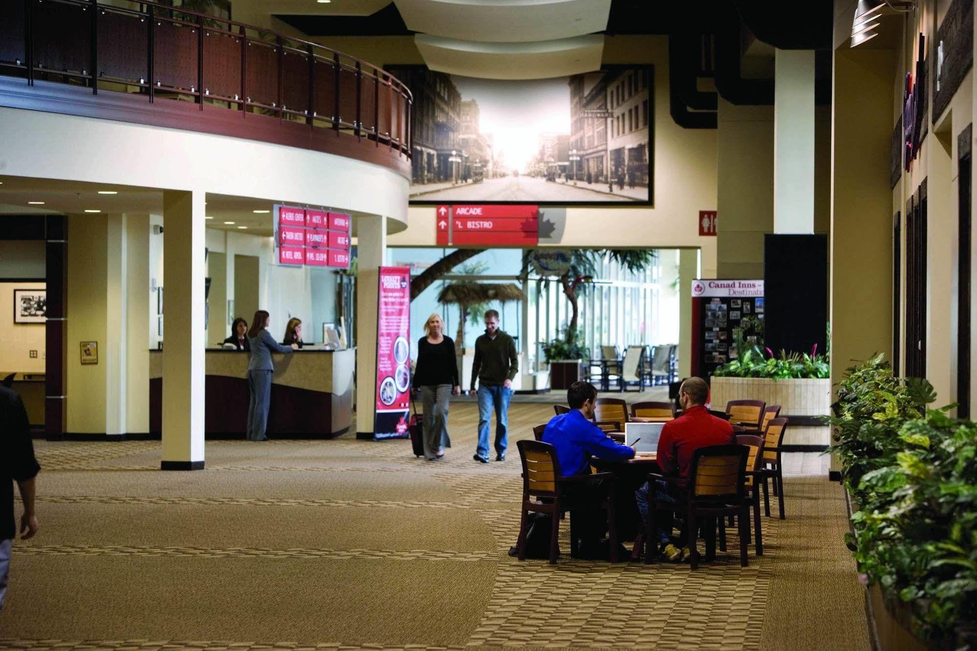 Canad Inns Destination Center Grand Forks Kültér fotó