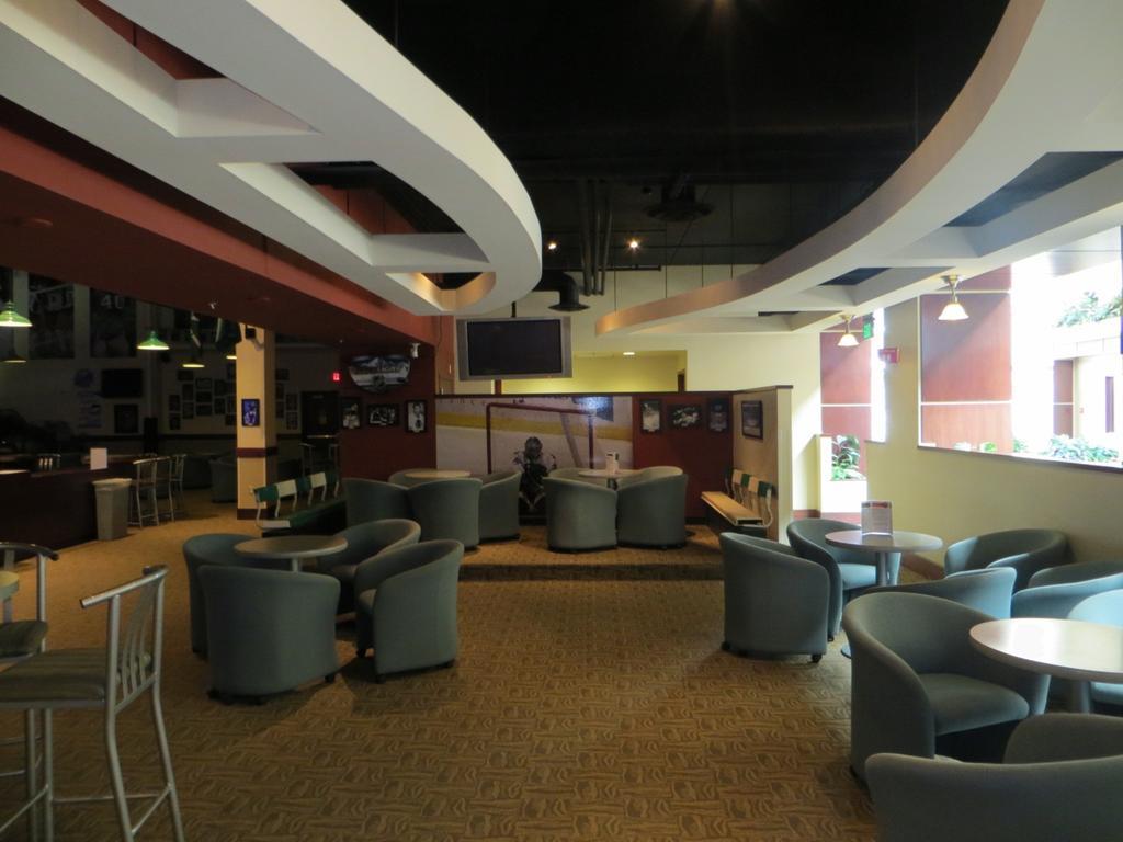 Canad Inns Destination Center Grand Forks Kültér fotó